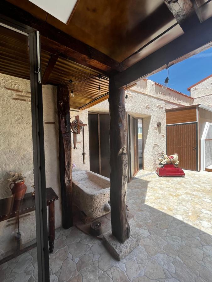 Гостевой дом Casa Ruina Нава-дель-Рей Экстерьер фото